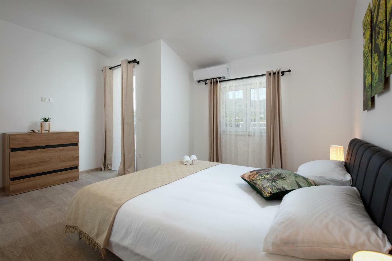 Royal View Apartment Kaštela Exteriér fotografie